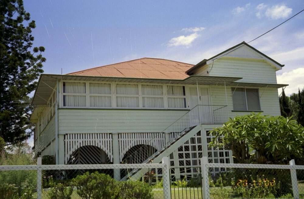 Unidentified house, Esk Shire Region, 2002