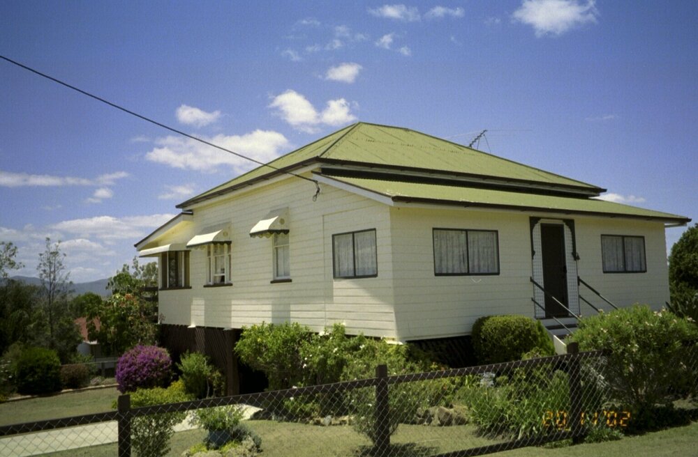 Unidentified house, Esk Shire Region, 2002