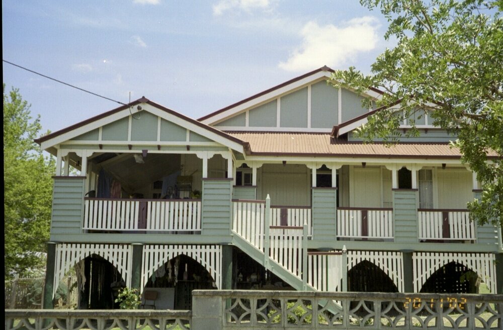 Unidentified house, Esk Shire Region, 2002