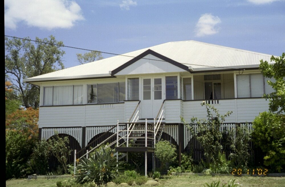 Unidentified house, Esk Shire Region, 2002