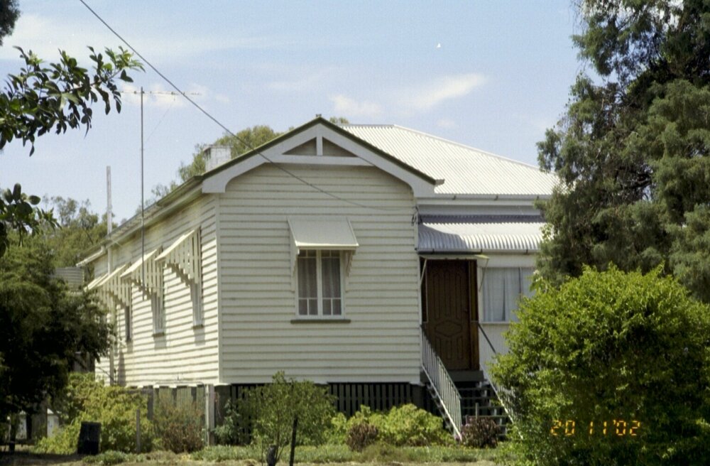 Unidentified house, Esk Shire Region, 2002