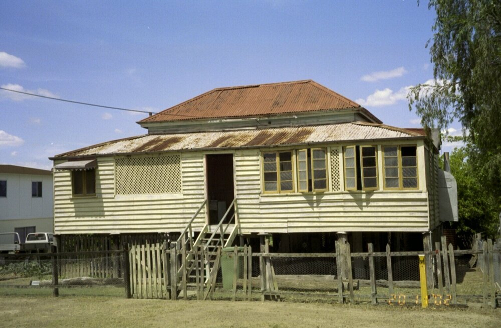 Unidentified house, Esk Shire Region, 2002