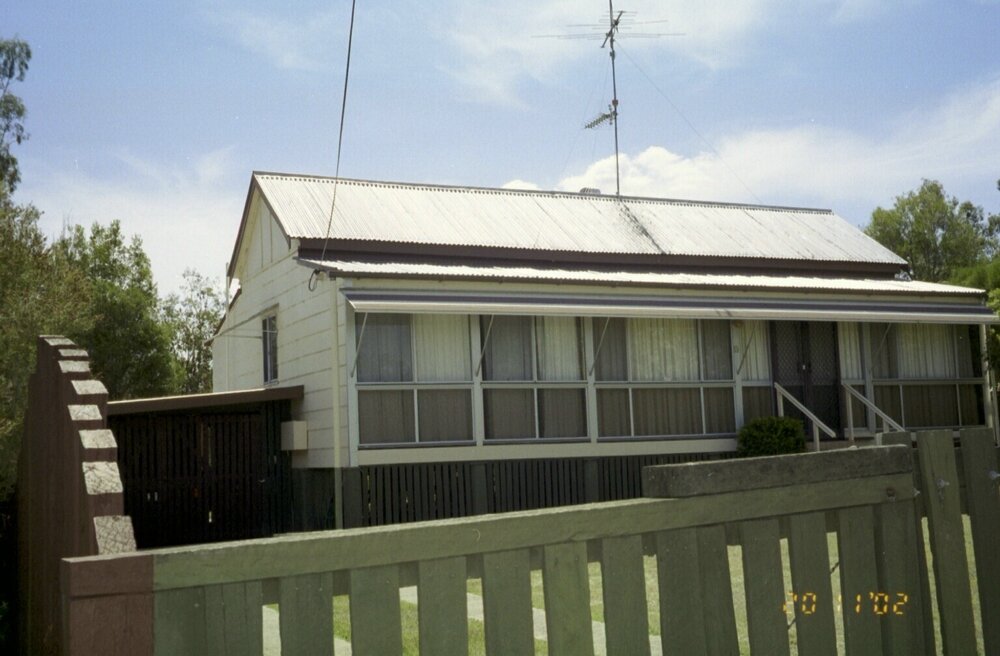 Unidentified house, Esk Shire Region, 2002