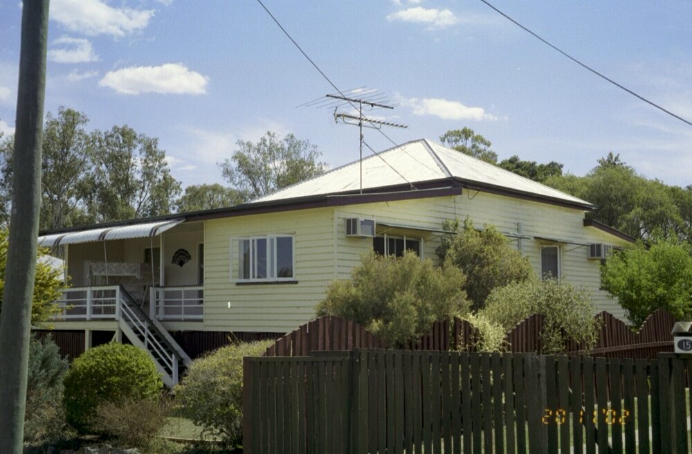 Unidentified house, Esk Shire Region, 2002