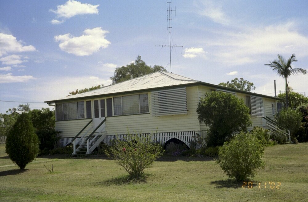Unidentified house, Esk Shire Region, 2002