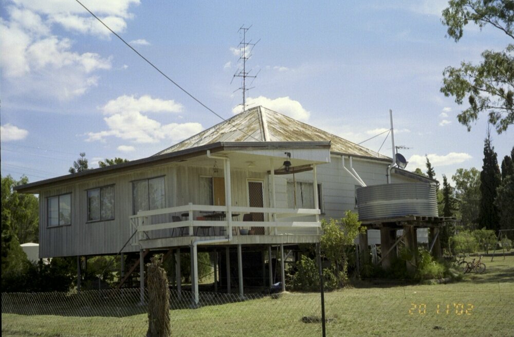 Unidentified house, Esk Shire Region, 2002