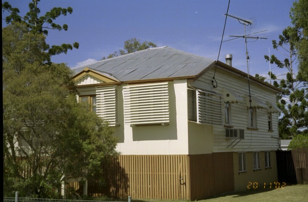 Unidentified house, Esk Shire Region, 2002