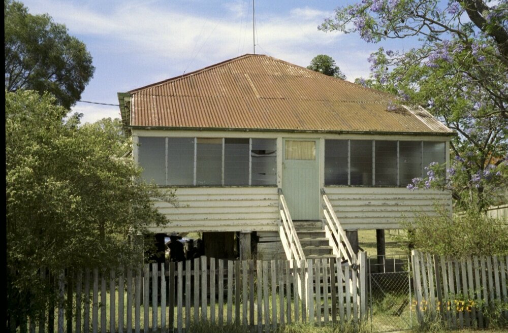Unidentified house, Esk Shire Region, 2002