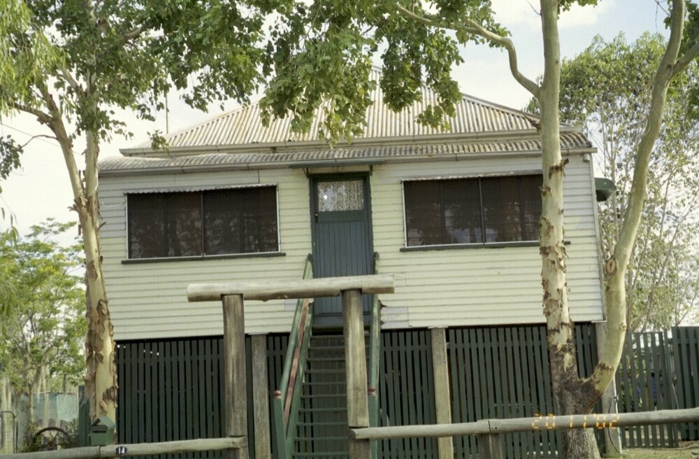Unidentified house, Esk Shire Region, 2002