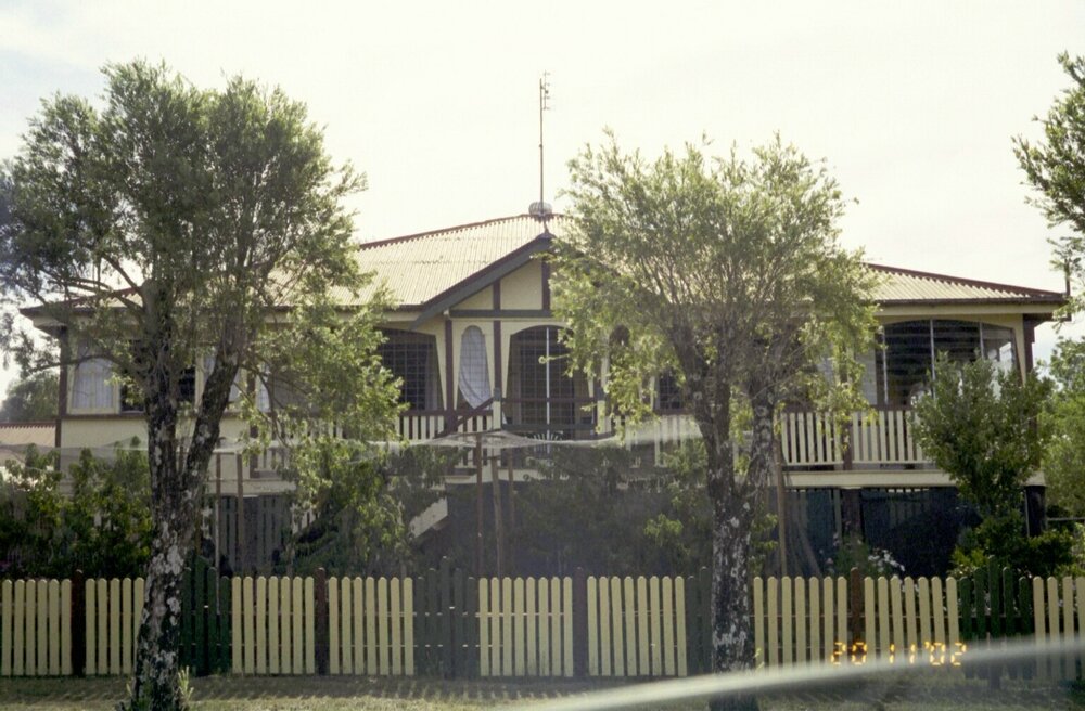 Unidentified house, Esk Shire Region, 2002