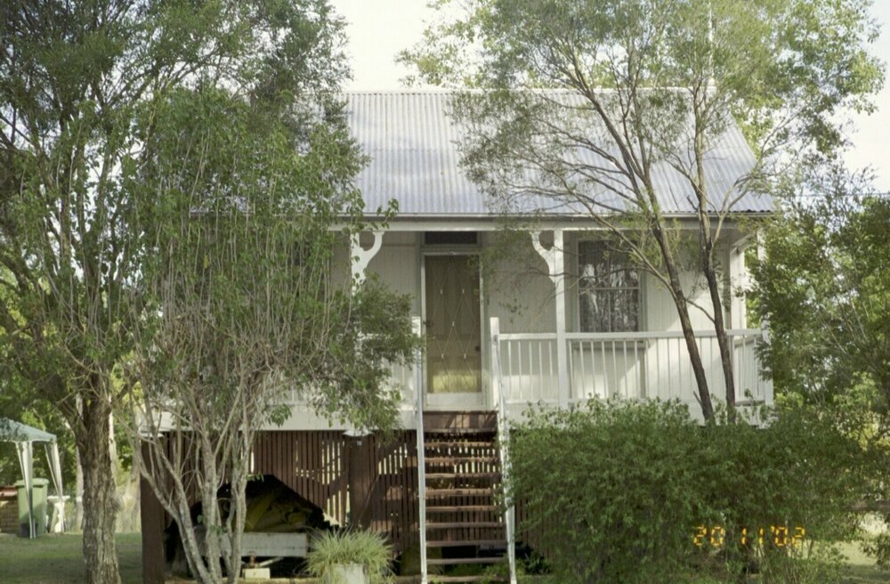 Unidentified house, Esk Shire Region, 2002
