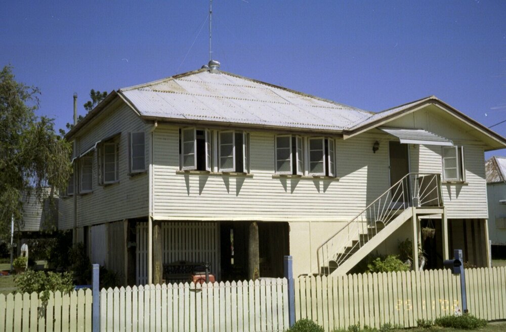 Unidentified house, Esk Shire Region, 2002