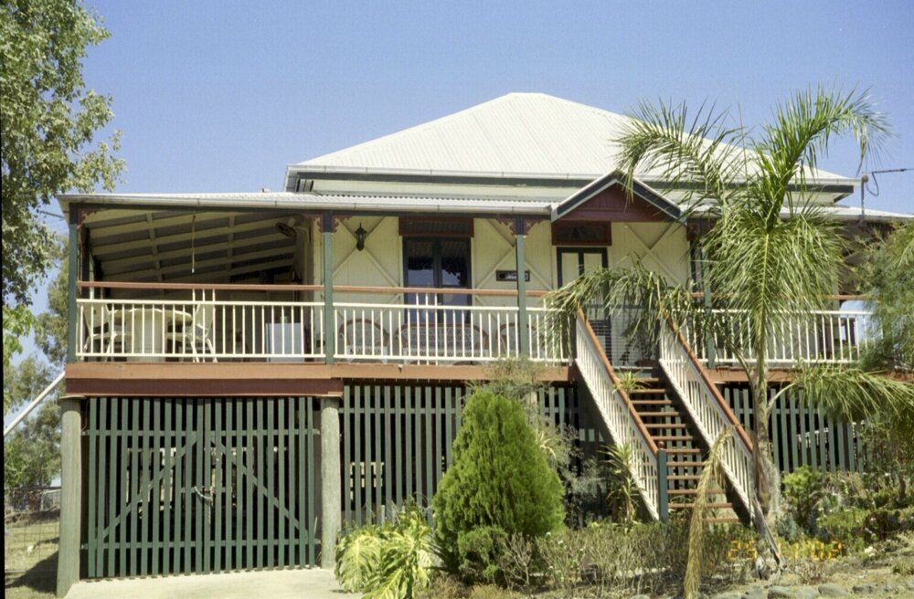 Unidentified house, Esk Shire Region, 2002