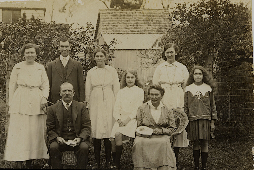 The Kirby family and the Courtleroi girls 