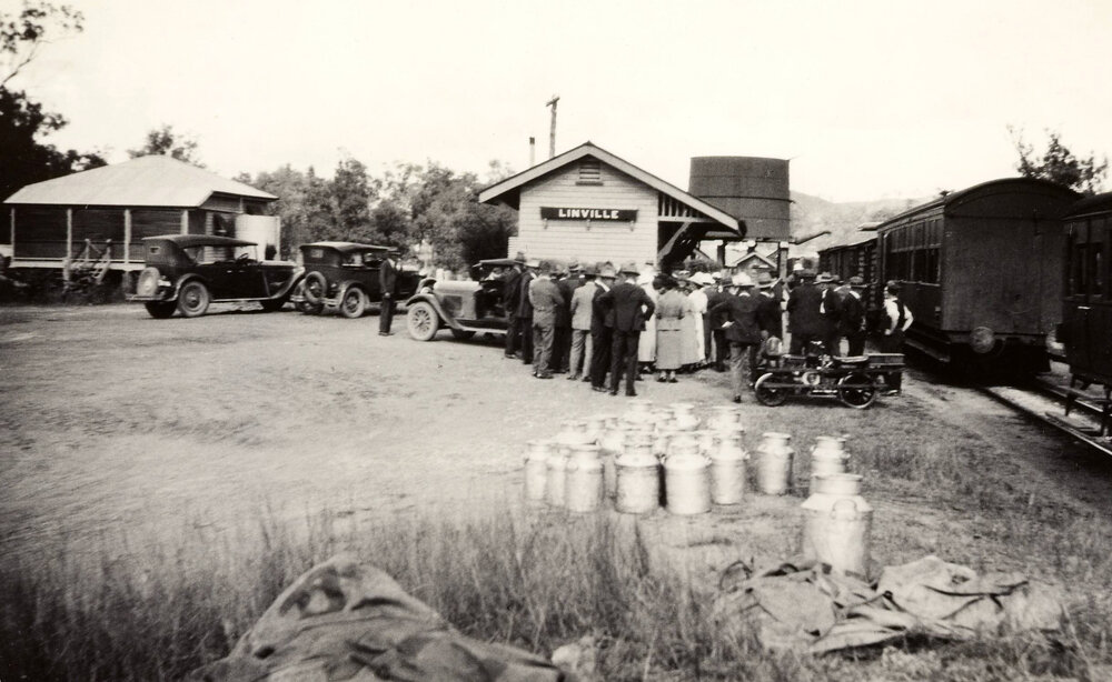Linville railway station