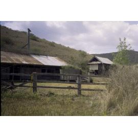 Farm complex on Frampton Road, Hine Peninsula, 2002