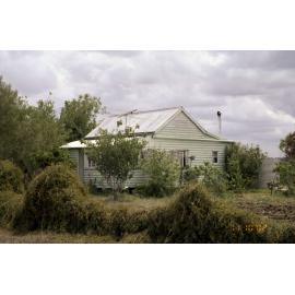 House on 541 Mahon Road, Clarendon, 2002