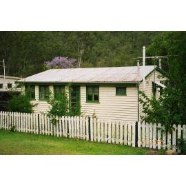 Cottage at Somerset Dam, 2002