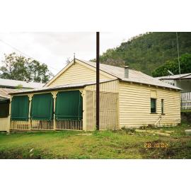 Building on George Street, Somerset Dam, 2002