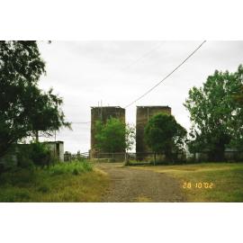 Silos on Fulham Road, 2002