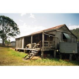Farm building at 21 Coal Creek Road, 2002