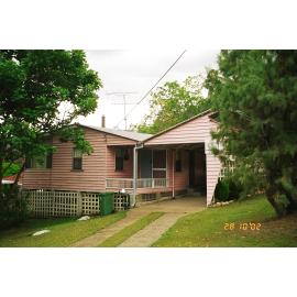 House on Second Avenue, Somerset Dam, 2002