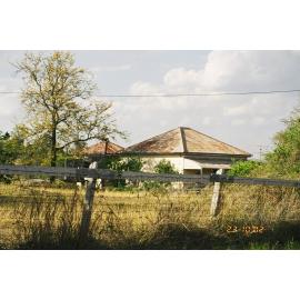 School residence in Mt Beppo, 2002