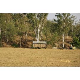 Old building at 250 England Creek Road, 2002