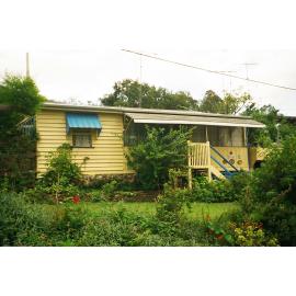 House on Second Avenue, Somerset Dam, 2002