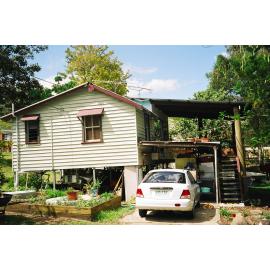 Cottage on Gipps Street, Somerset Dam, 2002