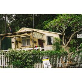 House on George and Rocky Street, Somerset Dam, 2002