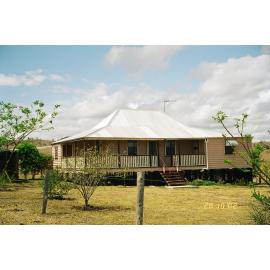 House at 119 Ofstrofskis Lane, Mt Beppo, 2002