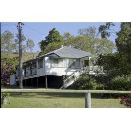 Unidentified house, Esk Shire Region, 2002