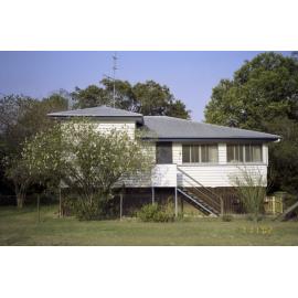 Unidentified house, Esk Shire region, 2002