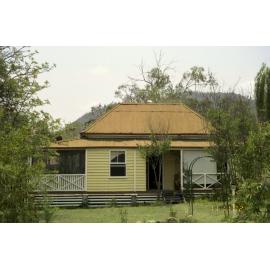 Unidentified house, Esk Shire Region, 2002