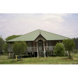 Unidentified house, Esk Shire Region, 2002