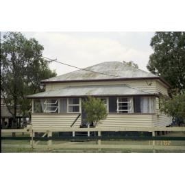 Unidentified house, Esk Shire Region, 2002