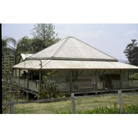 Unidentified house, Esk Shire Region, 2002