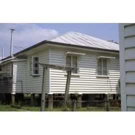 Unidentified house, Esk Shire Region, 2002