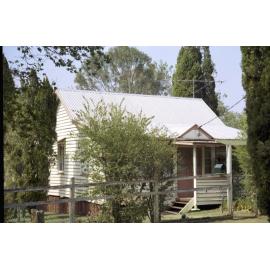 Unidentified building, Esk Shire Region, 2002