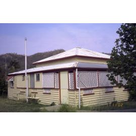 Unidentified building, Esk Shire Region, 2002