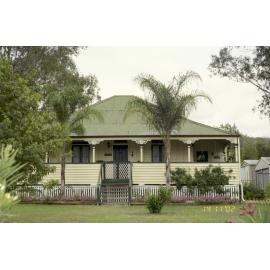 Unidentified house, Esk Shire Region, 2002