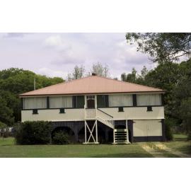 Unidentified building, Esk Shire Region, 2002
