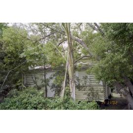 Unidentified building, Esk Shire Region, 2002