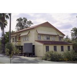 Unidentified building, Esk Shire Region, 2002