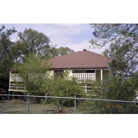 Unidentified building, Esk Shire Region, 2002