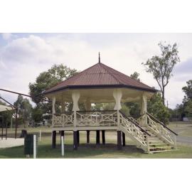 Unidentified structure, Esk Shire Region, 2002