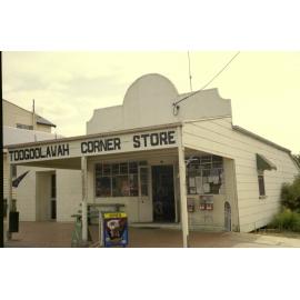 Toogoolawah Corner Store, Toogoolawah, 2002
