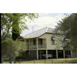 Unidentified house, Esk Shire Region, 2002