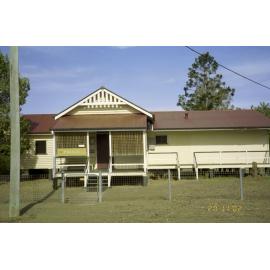 Unidentified building, Esk Shire Region, 2002